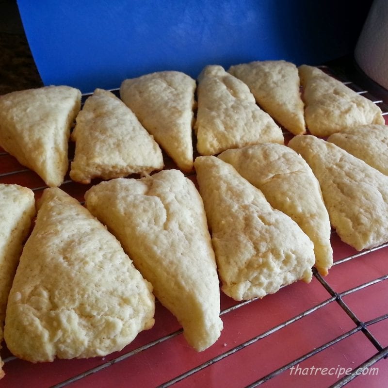 cream scones cooling