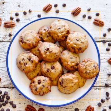 mini chocolate cookies