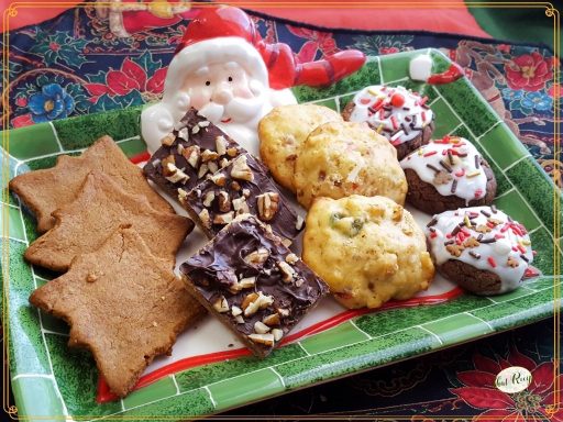Christmas Cookies on a Santa tray
