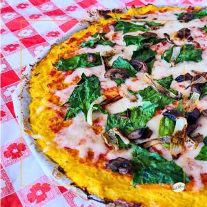 vegetarian pizza made with spaghetti squash pizza crust