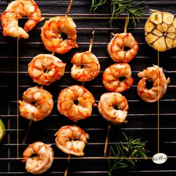 grilled shrimp skewers on the grill